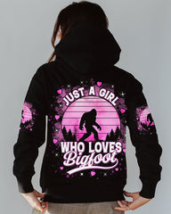 Maxcorners Just A Girl Who Loves Bigfoot All Over Print LM2101