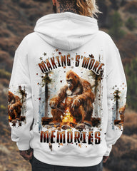 Maxcorners Making S'more Memories Bigfoot All Over Print LM2101