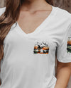 Maxcorners Just A Girl Who Loves Hunting All Over Print LM1601