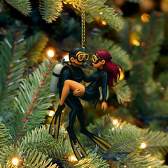 Maxcorners Diving Couple Home Decor, Christmas Ornament, Personalized Ornament 2D Flat LM2111