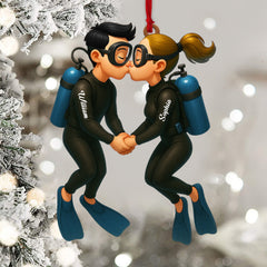 Maxcorners Couple Diving Home Decor, Christmas Ornament, Personalized Ornament 2D Flat LM2111